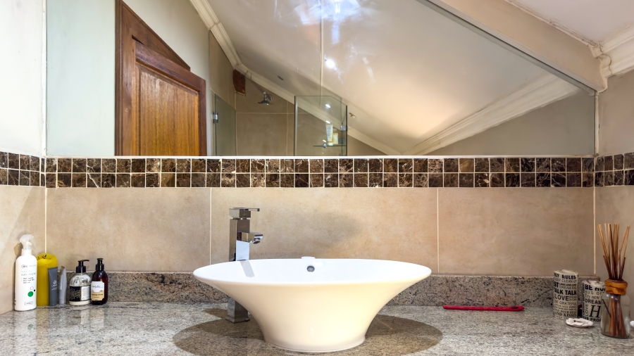 7 Bedroom Property for Sale in Moquini Coastal Estate Western Cape